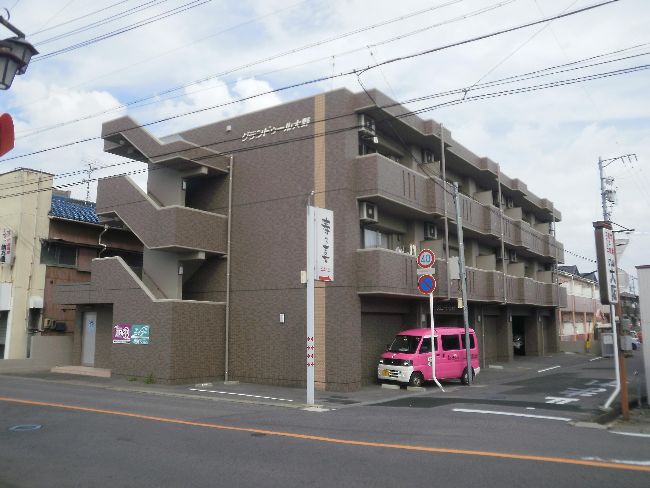 グランドゥール大野